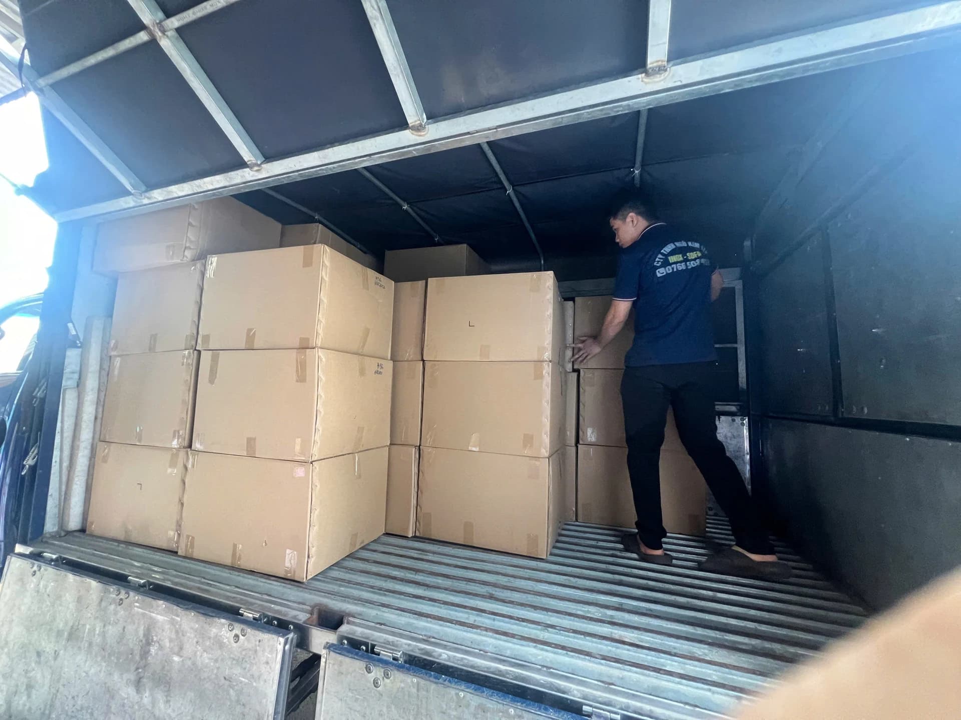 Sản xuất và giao hàng tại LTP