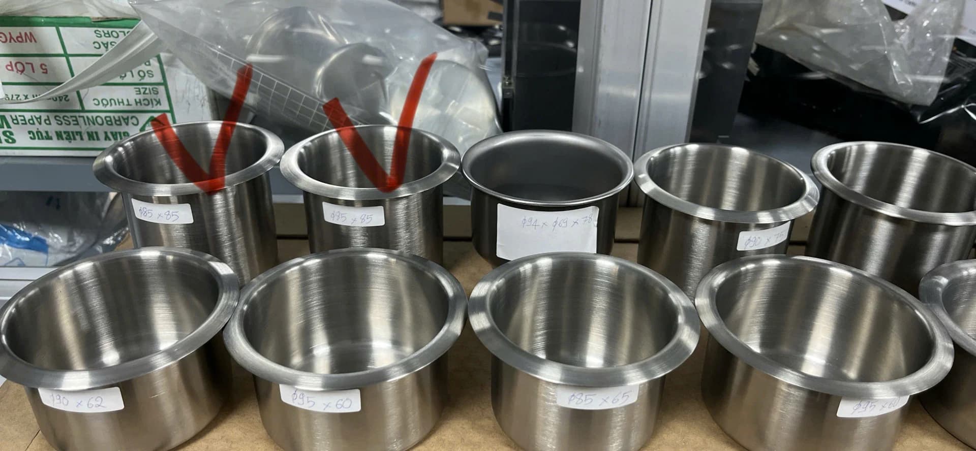 Nhiều mẫu ly inox thực tế
